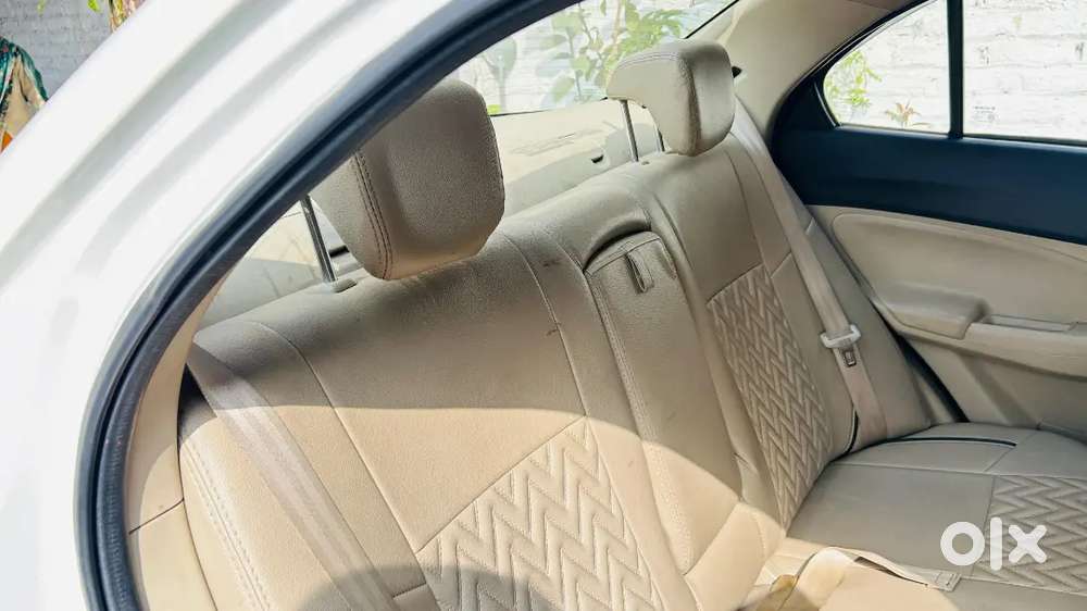 Maruti Suzuki Dzire 2023 Cng & Hybrids 32000 Km Driven