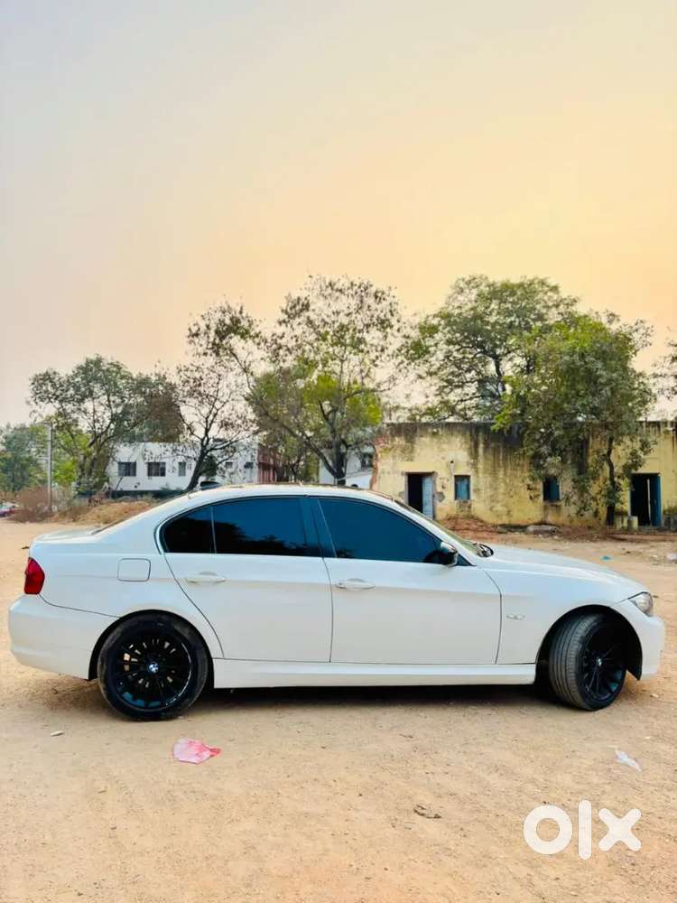 Bmw 3 Series 2.0 2011