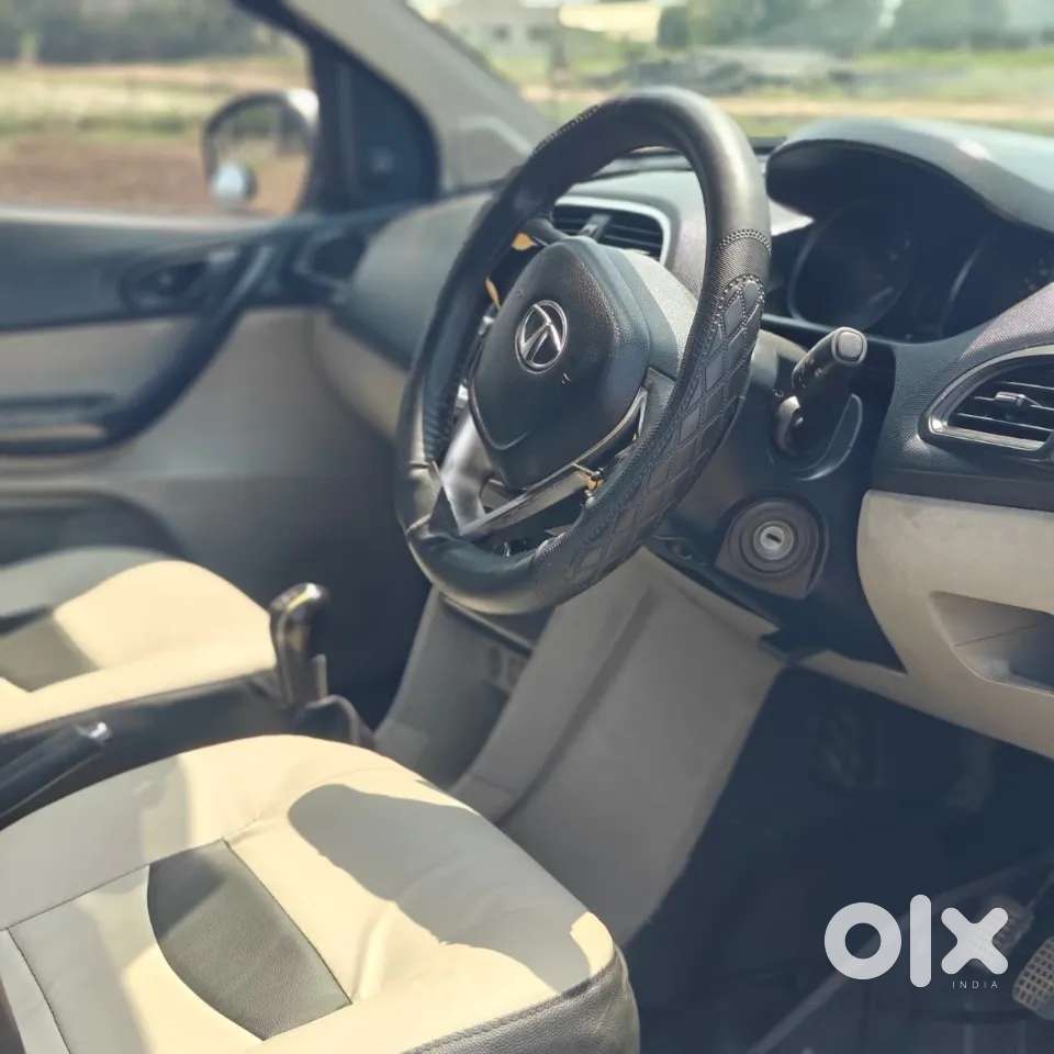 Tata Tiago 1.2 Revotron Xm, 2016, Petrol