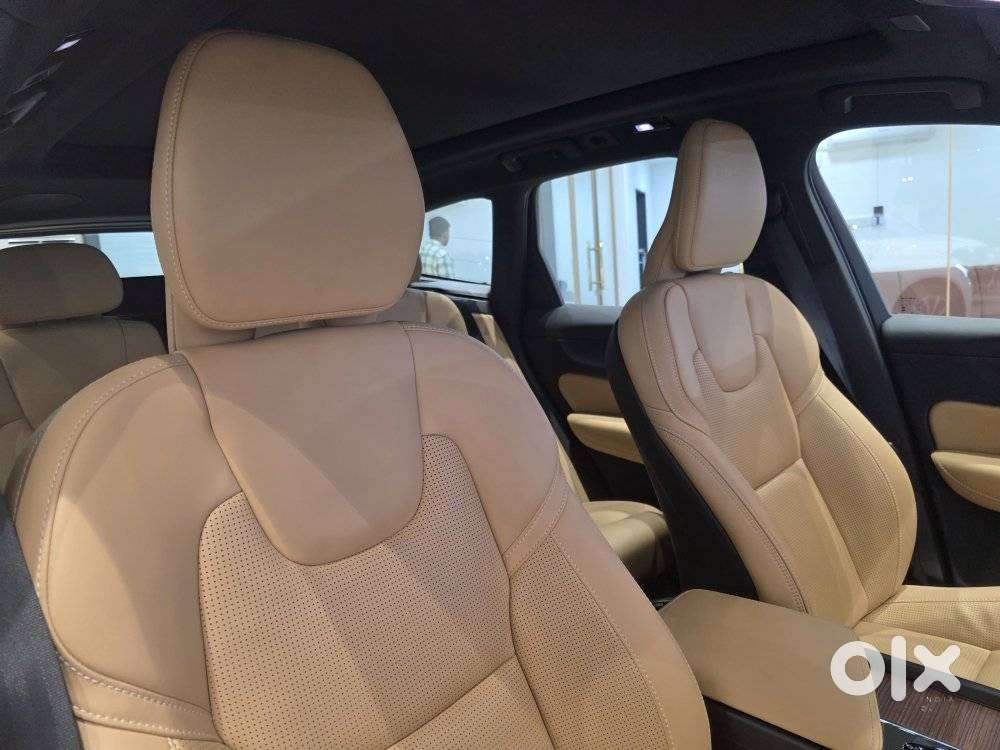 Volvo Xc60 2.0 B5 Ultimate, 2024, Petrol