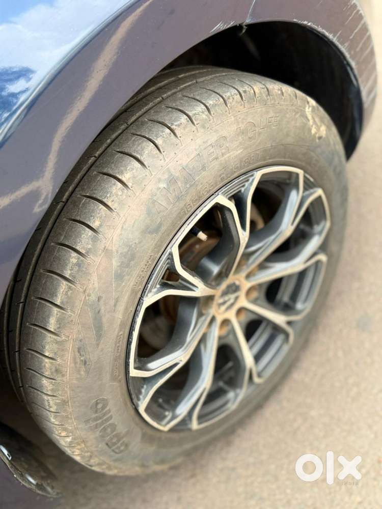 Maruti Suzuki Swift Vvt Vxi, 2021, Petrol