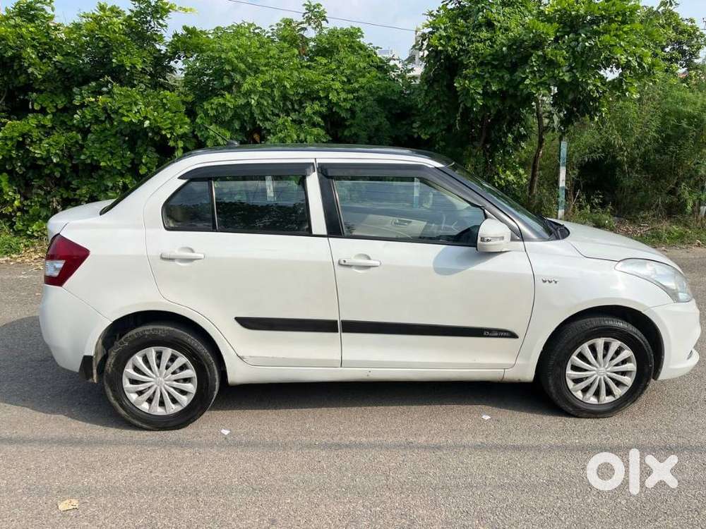 Maruti Suzuki Swift Dzire 1.2 Vxi, 2017, Petrol