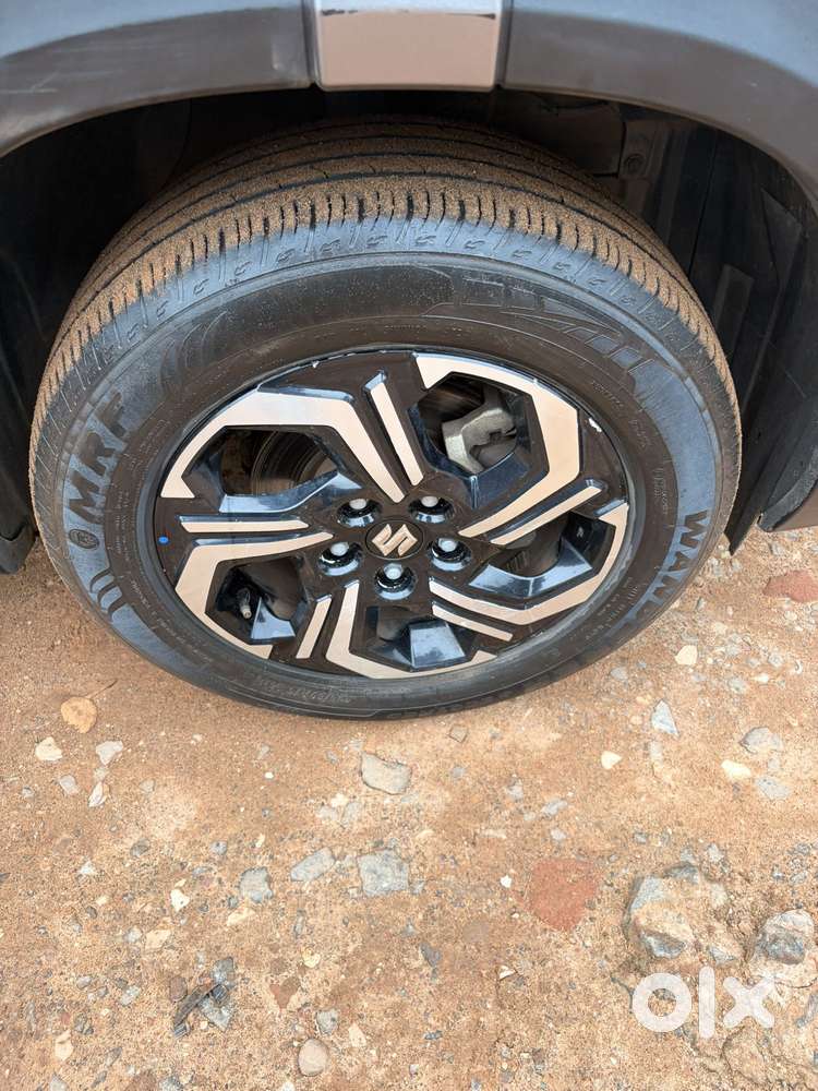 Maruti Suzuki Brezza 1.5 Zxi Plus Smart Hybrid, 2023, Petrol