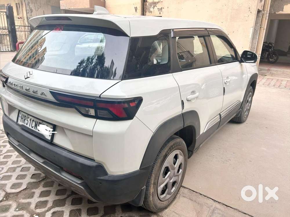Maruti Suzuki Brezza 2024 Cng & Hybrids 20694 Km Driven