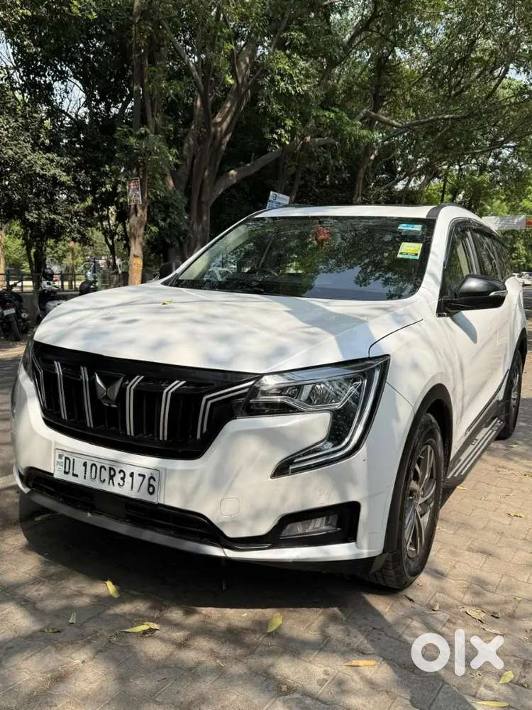 Xuv700 Ax5 7 Seater