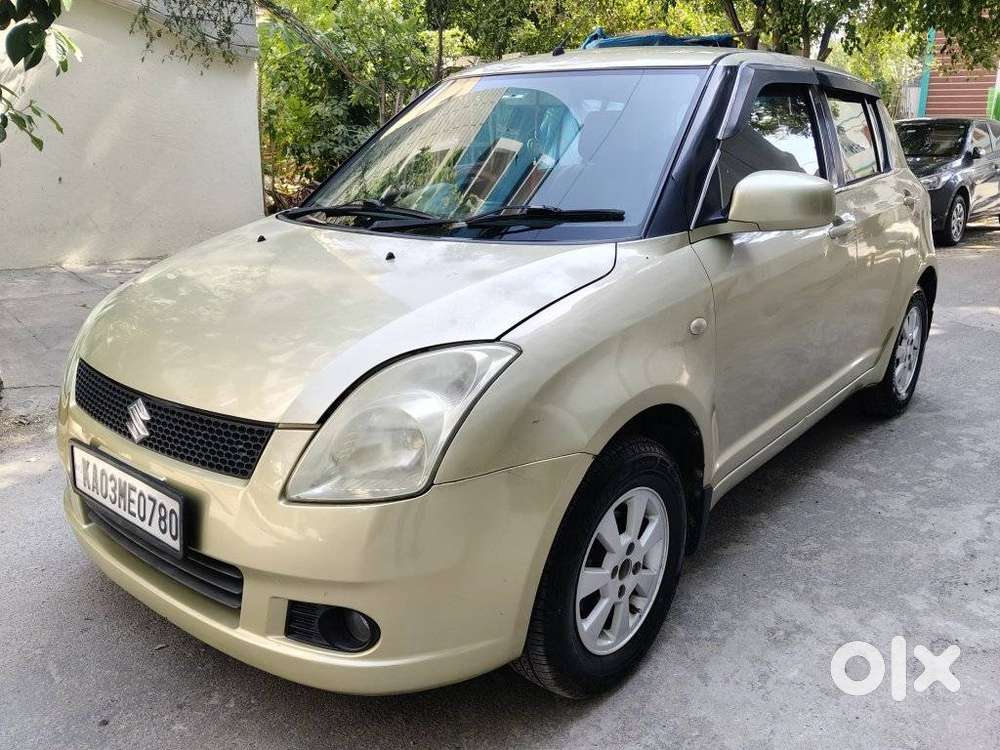 Maruti Suzuki Swift 2005-2010 1.3 Zxi, 2005, Petrol