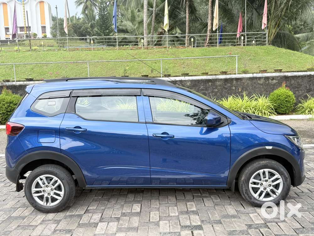 Renault Triber Rxl, 2022, Petrol