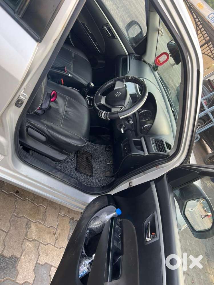 Maruti Suzuki Swift 2012 Cng & Hybrids 76000 Km Driven