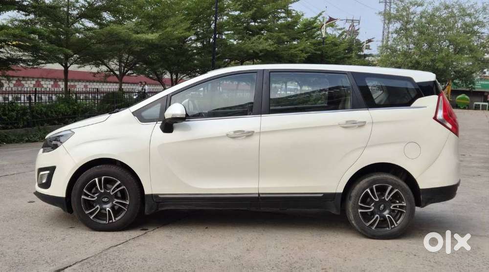 Mahindra Marazzo M8, 2020, Diesel