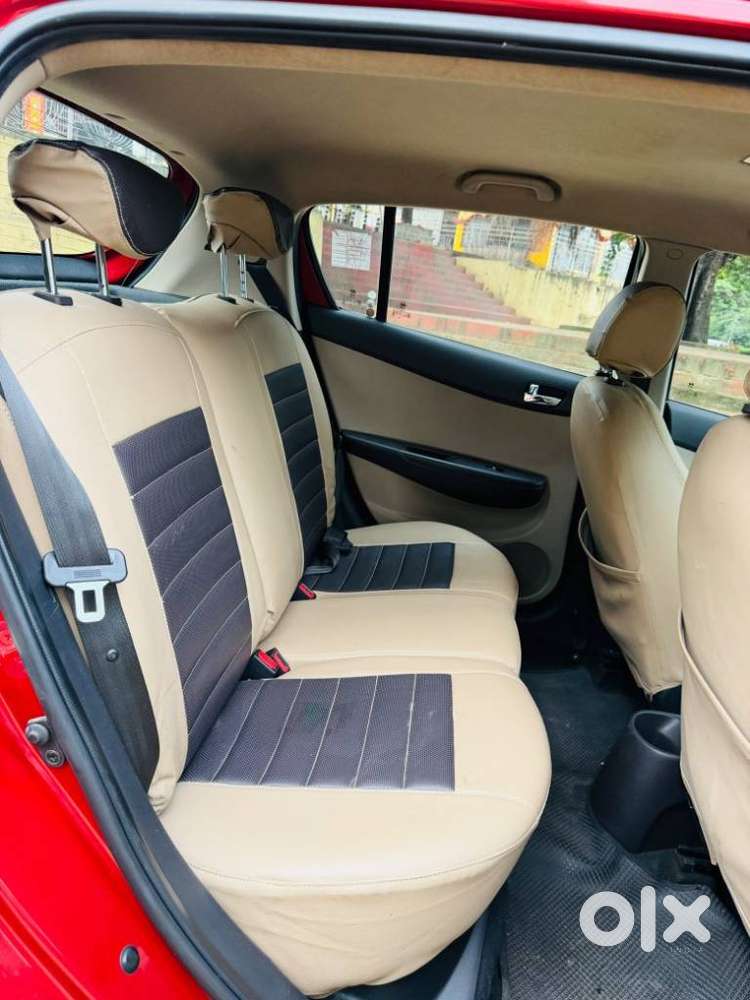 Hyundai I20 Sportz 1.2 Bs-iv, 2013, Petrol