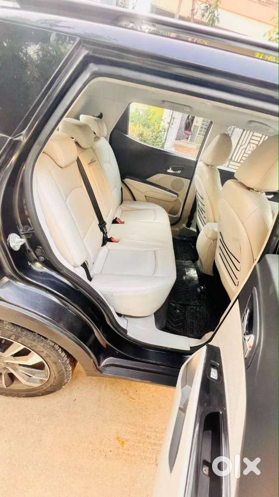 Mahindra Xuv300 W8 Option Diesel, 2019, Diesel