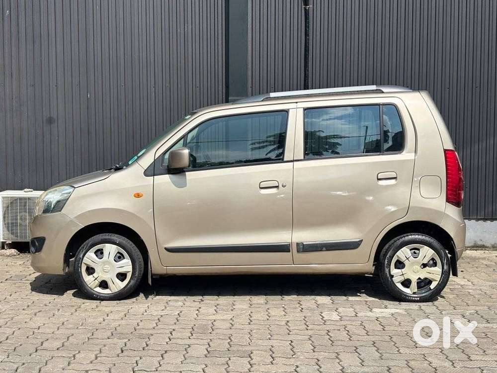 Maruti Suzuki Wagon R 1.0 Vxi Amt, 2015, Petrol