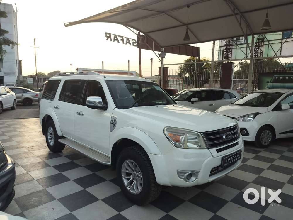 Ford Endeavour Titanium 2.2 4x2, 2013, Diesel