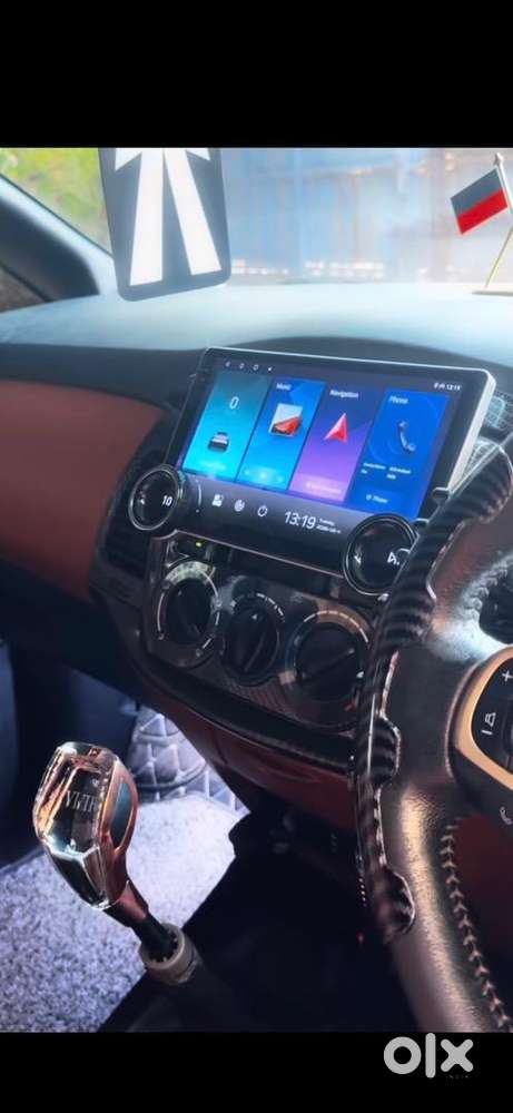 Toyota Innova 2009 Convertes To Crysta