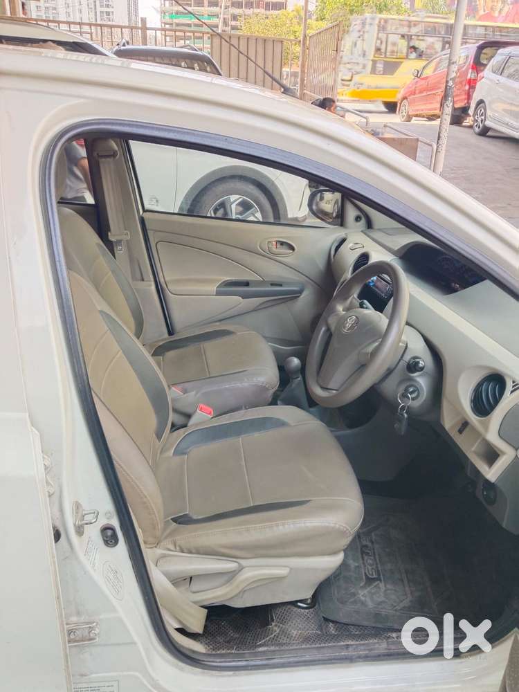 Toyota Etios Liva, 2015, Petrol