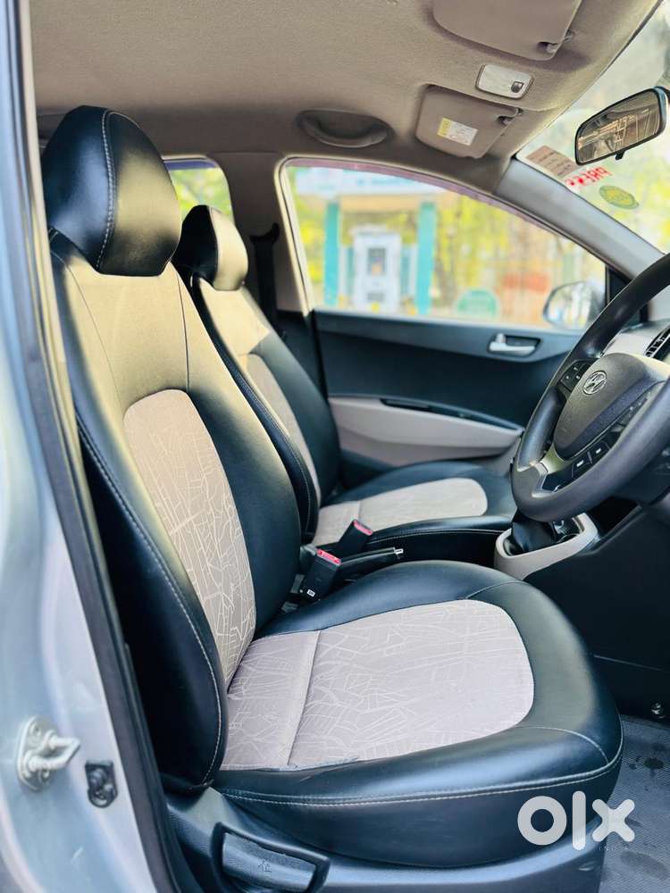 Hyundai Grand I10 Sportz Dual Tone 1.2 Vtvt, 2019, Petrol