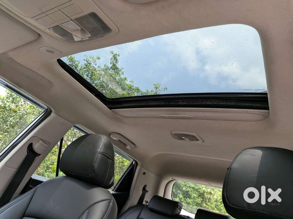 Mahindra Xuv300 W8 Option, 2019, Petrol