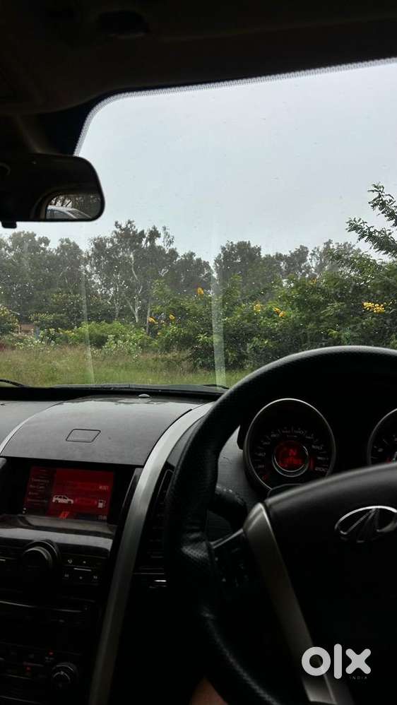 Mahindra Xuv500 2013 Diesel Well Maintained