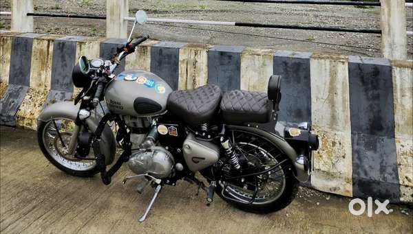 Royal Enfield Classic 350 Gunmetal Grey