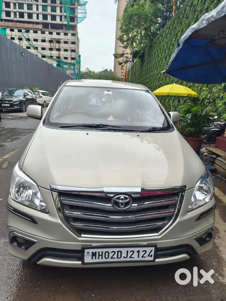 Toyota Innova Diesel 2014