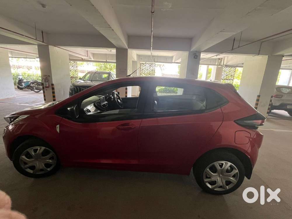 Tata Altroz (2022)