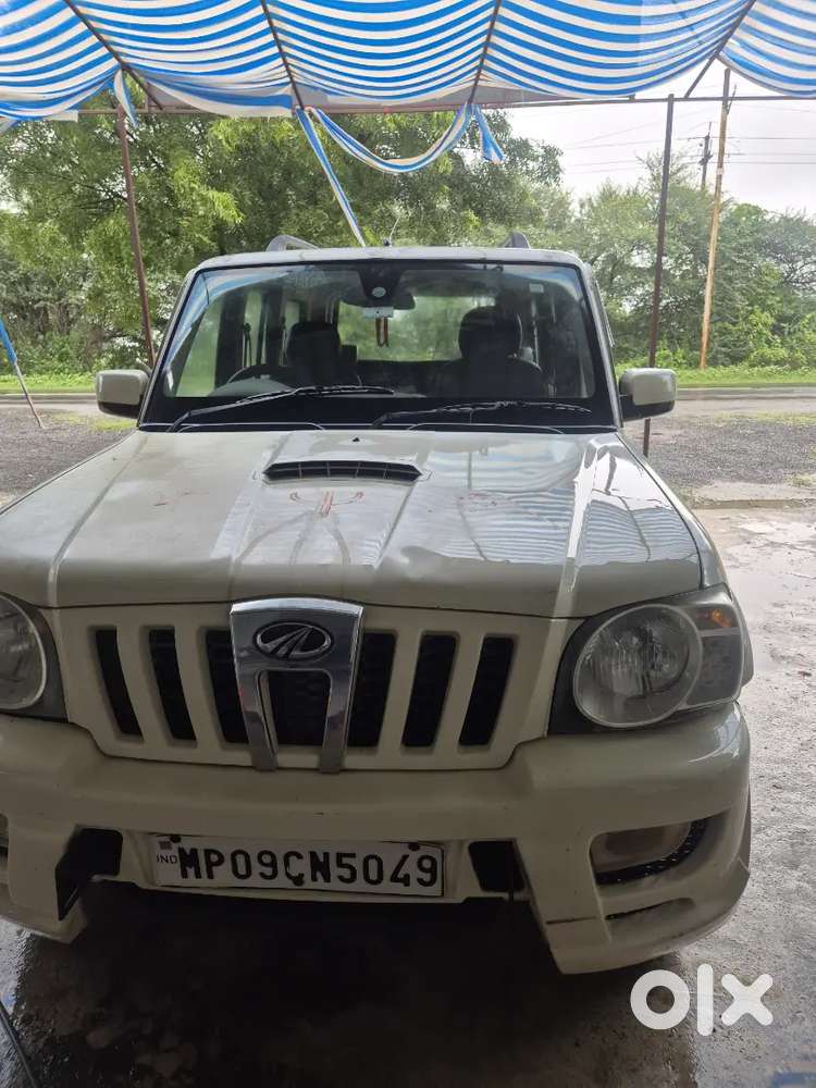 Mahindra Scorpio Vlx 2013