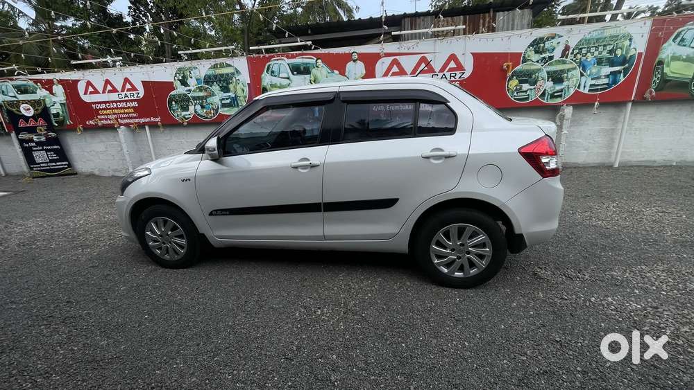 Maruti Suzuki Dzire 1.2 Zxi, 2016, Petrol