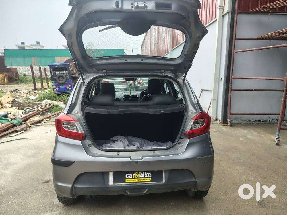 Tata Tiago 1.2 Revotron Xza, 2019, Petrol