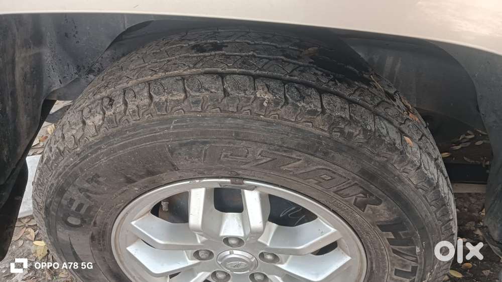 Mahindra Tuv 300 T8, 2016, Diesel