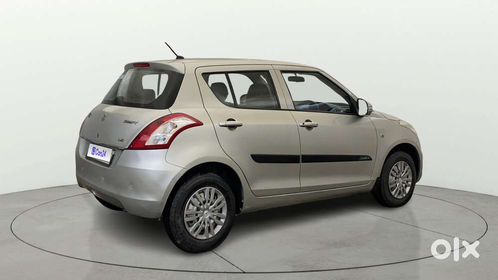 Maruti Suzuki Swift 1.2 Lxi (o), 2015, Petrol