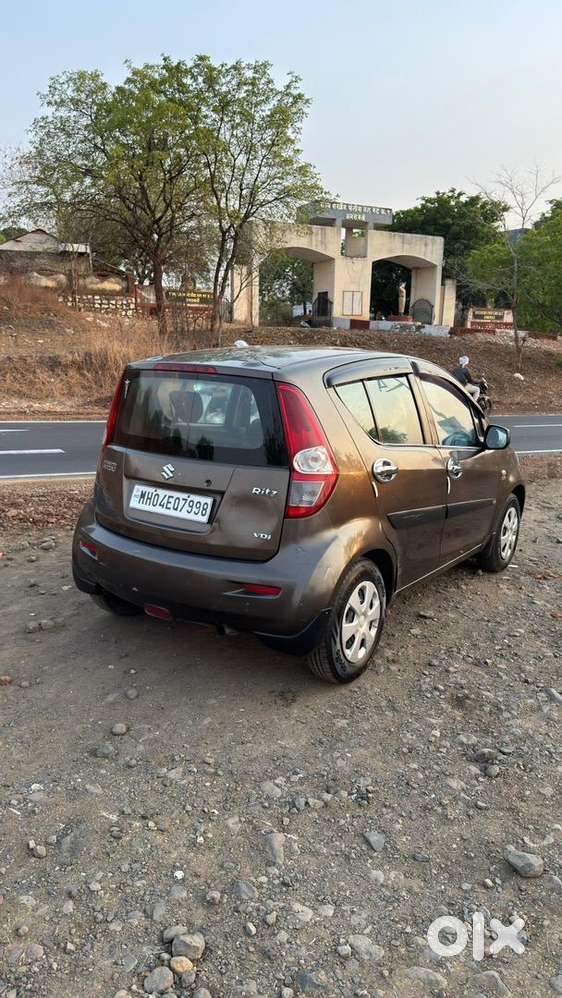 Well-maintained Maruti Suzuki Ritz 2010 (diesel)