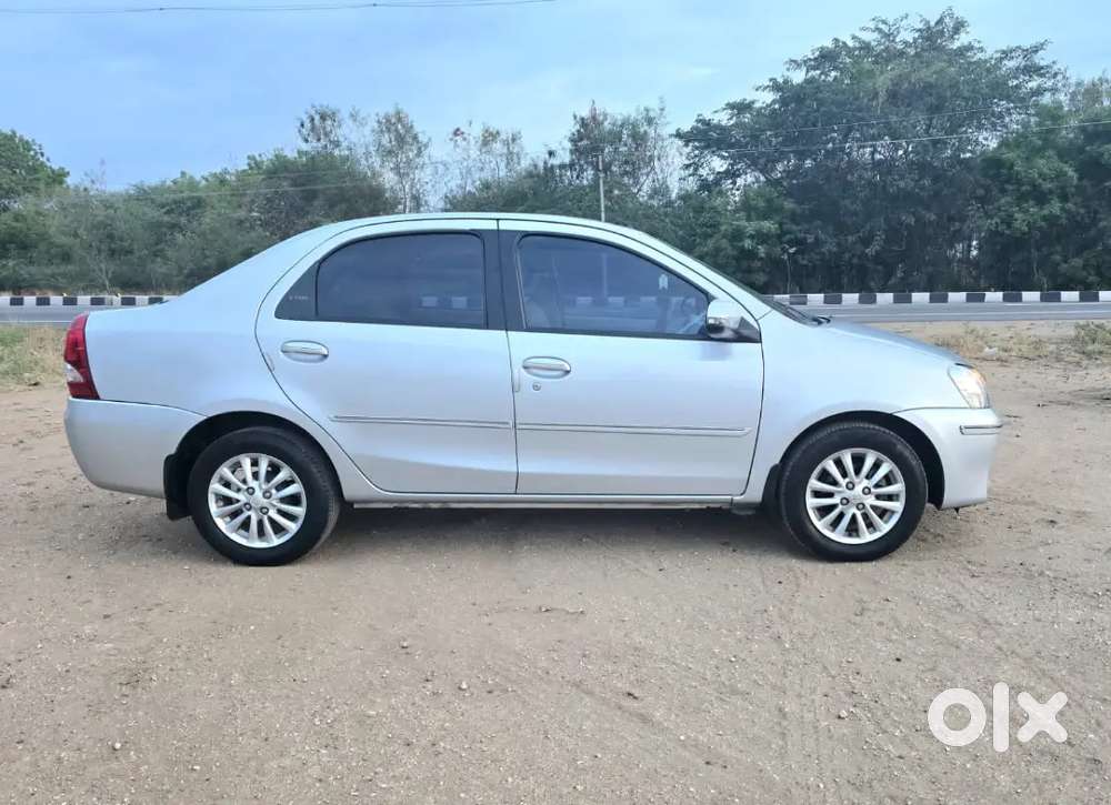 Toyota Etios 2013vd Diesel 140000 Km டிரைவன் Sale In Kangeyam