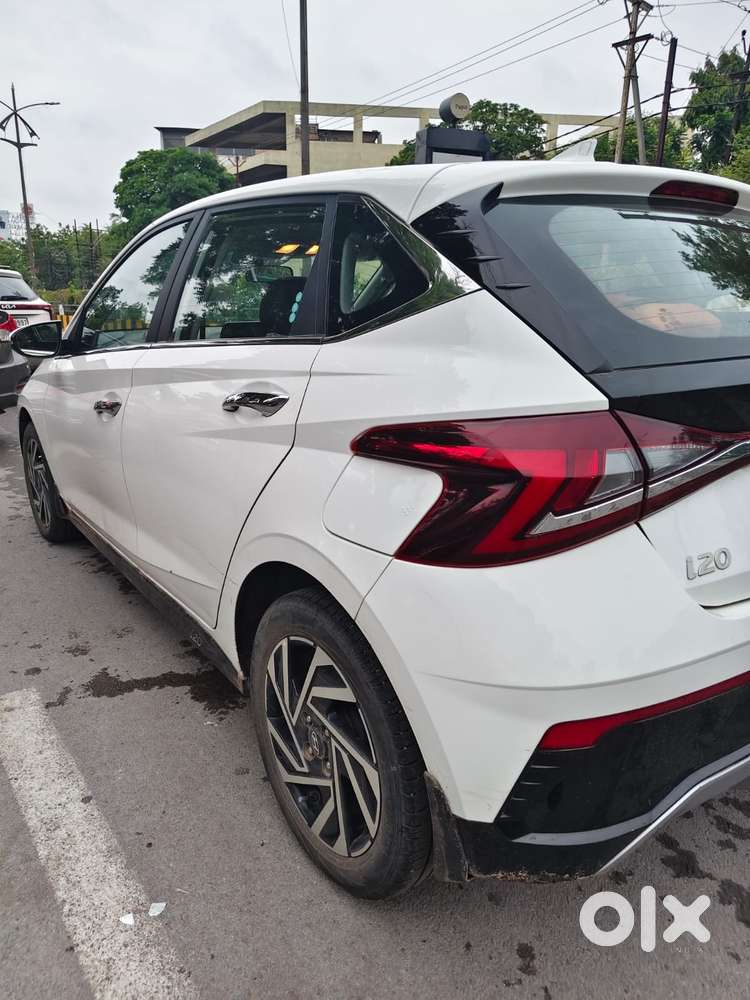 Hyundai New I20 1.2 Asta Mt, 2023, Petrol