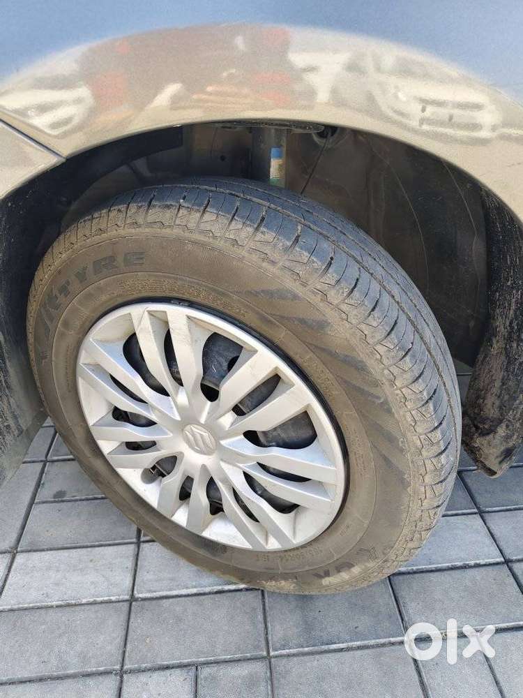 Maruti Suzuki Dzire 1.2 Vxi, 2023, Petrol