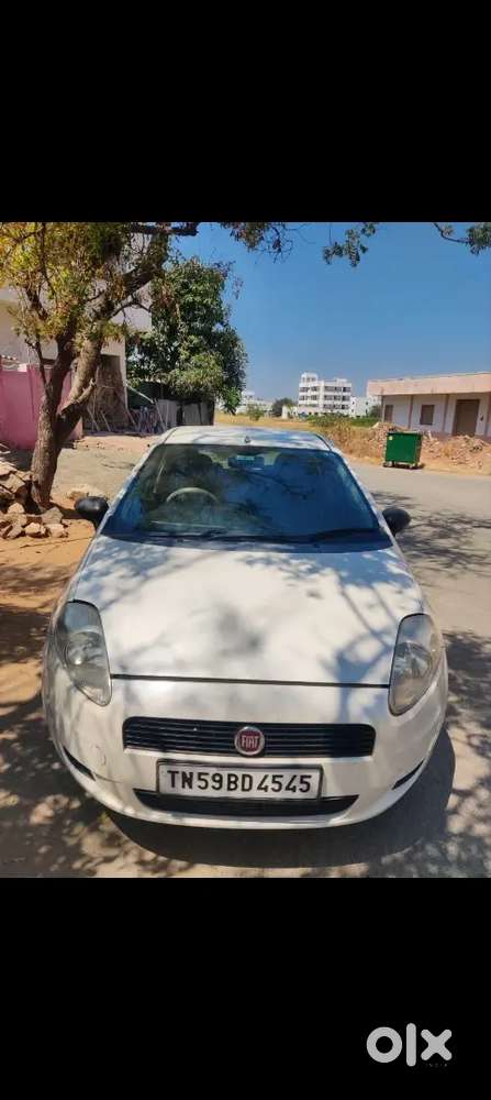 Fiat Punto 2014 Petrol 88403  Km Driven Well Maintained