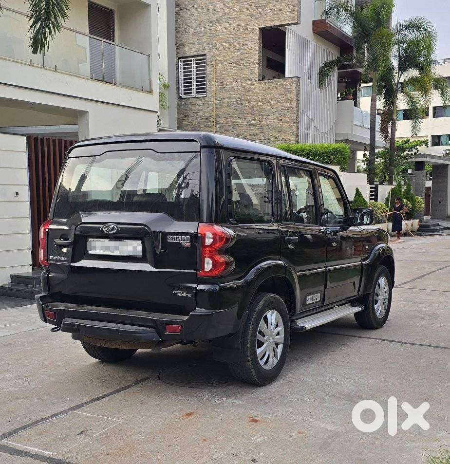 Mahindra Scorpio S5, 2017, Diesel