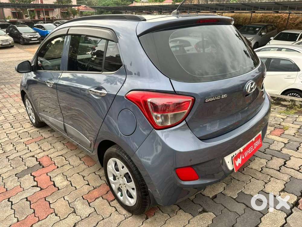 Hyundai Grand I10 Sportz Edition, 2014, Petrol