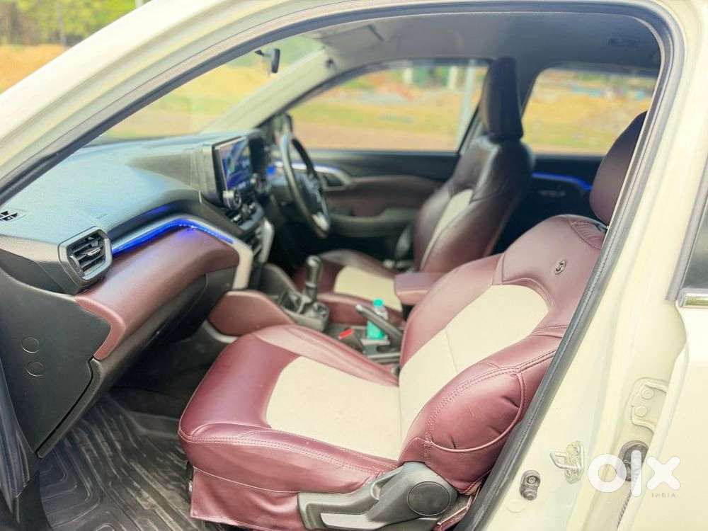Maruti Suzuki Grand Vitara 1.5 Sigma Smart Hybrid, 2023, Petrol