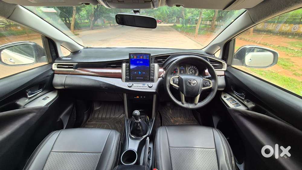 Toyota Innova Crysta 2.4 V 8 Str, 2016, Diesel