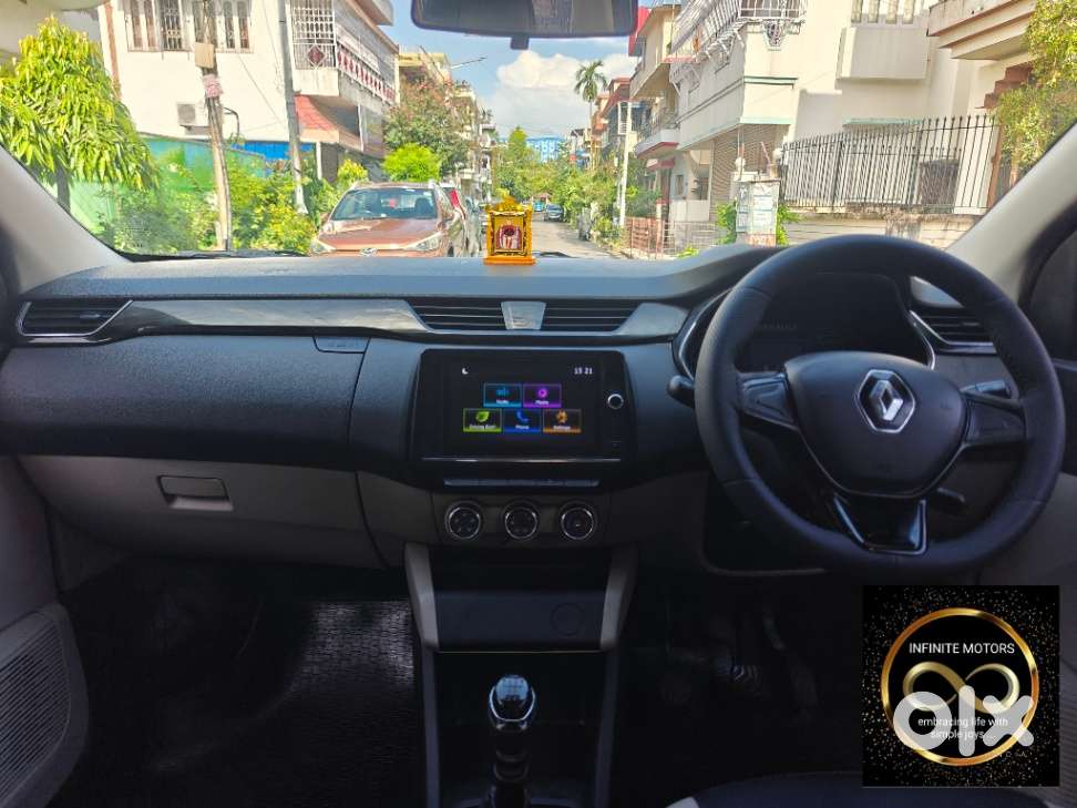 Renault Triber Rxt, 2021, Petrol