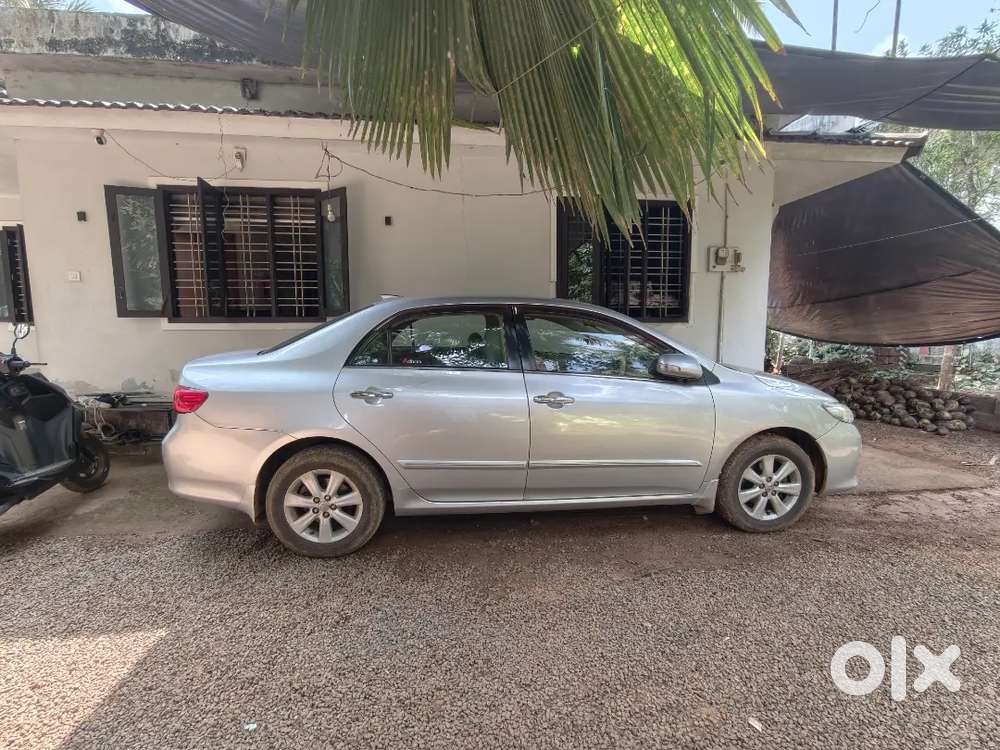 2010 Model Corolla Altis Petrol Kerala Vehicle