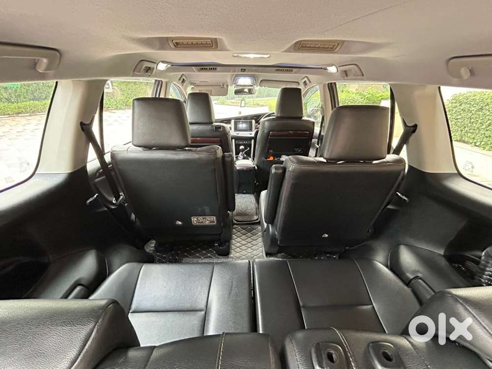 Toyota Innova Crysta Zx Diesel 2016