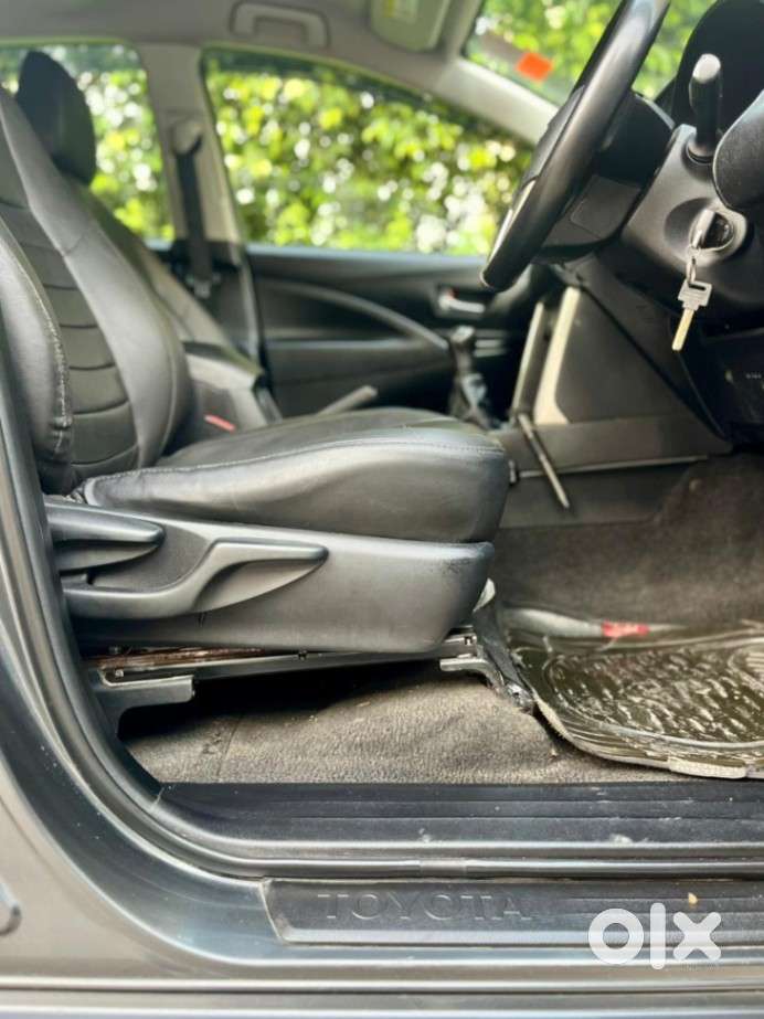 Toyota Innova Crysta 2.4 G Mt, 2018, Diesel