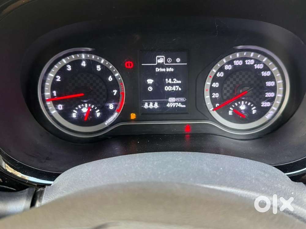 Hyundai Aura 2023 Cng & Hybrids Well Maintained