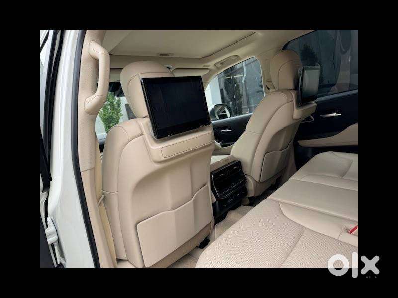 Toyota Land Cruiser Vx Premium, 2025, Diesel