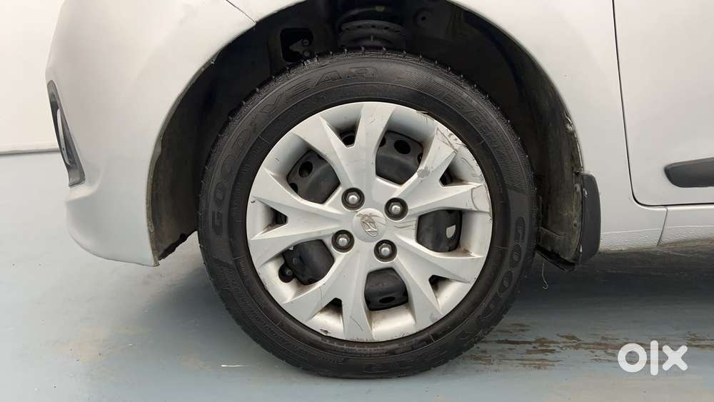 Hyundai Grand I10 1.2 Kappa Sportz, 2015, Petrol