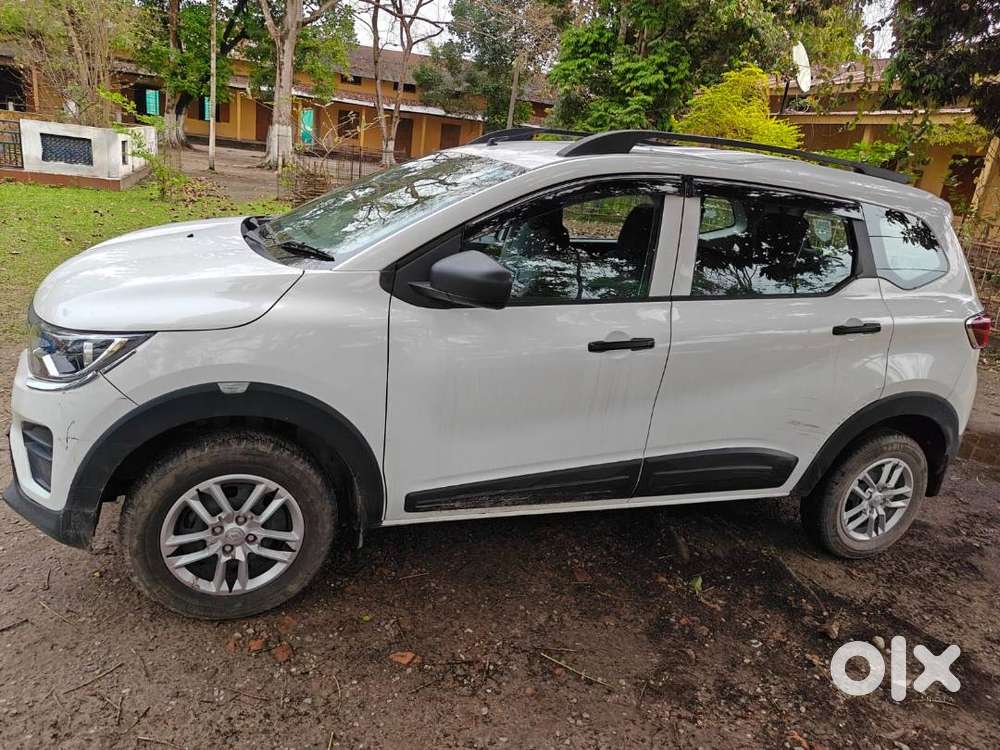 Renault Triber 2023 Petrol 5235 Km Driven