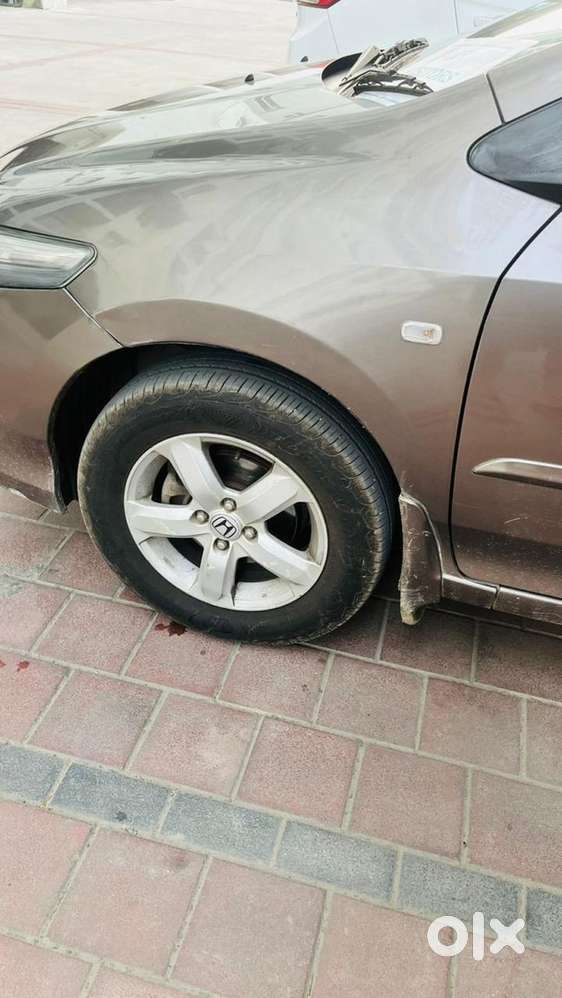 Honda And Volvo Xc 60 Both For Sale