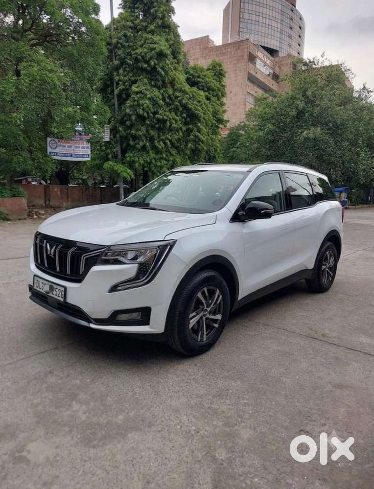 Mahindra Xuv700 2.0 Ax 5 Petrol At Str, 2024, Petrol