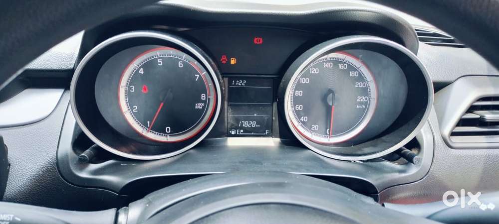 Maruti Suzuki Swift Vxi Glory Limited Edition, 2024, Petrol